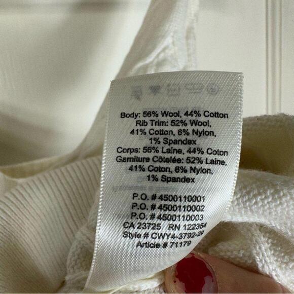 Aritzia Cream Ribbed Knit Tank Top - Picture 9 of 9